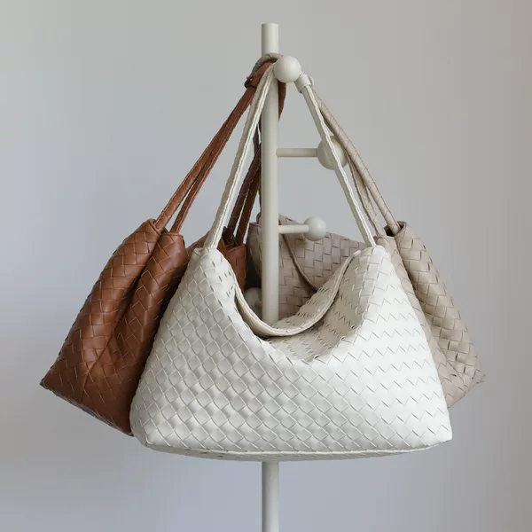Niche Design Korean Style Lazy Woven Tote Bag for Commuting, Large Capacity Vintage Shoulder Handbag, Underarm Bag