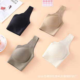 �o�۱���Ů����������һ�w�����´��o�Ȧ���·��߹����Ů