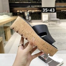 2025夏季新款坡跟松糕底厚底h拖鞋女夏季外穿真皮坡跟休闲 凉拖鞋