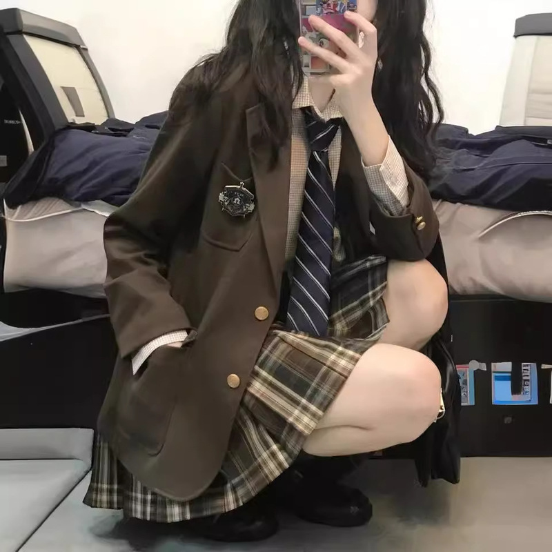 Autumn and Winter 2022 Tea Brown Suit Jacket Women's Autumn Three-Pocket Badge Suit Japanese College Style