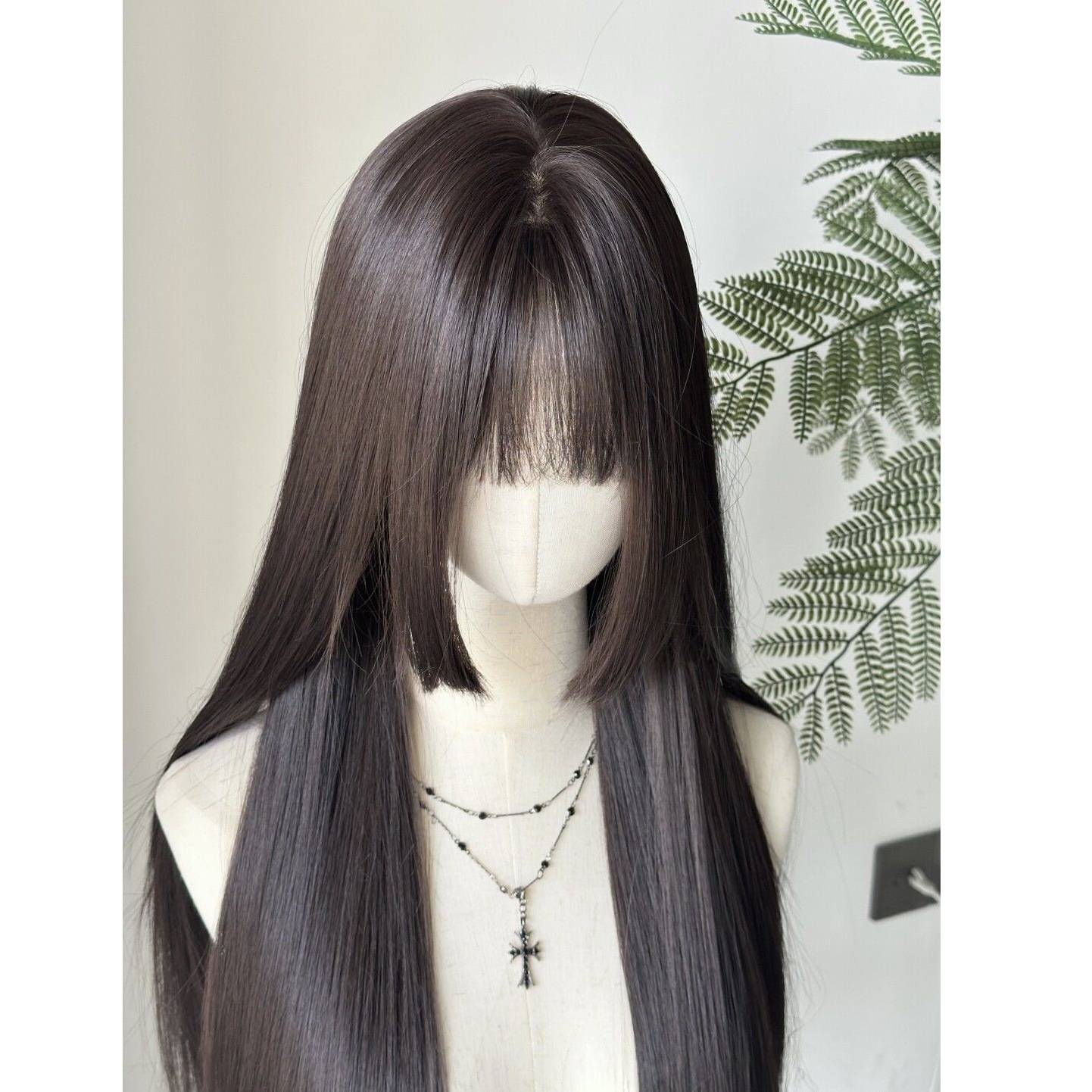 Connie Wig [Princess Cut] No-need Hair Net Langt Lige Brun-Sort Hår Daglig Naturlig Topper