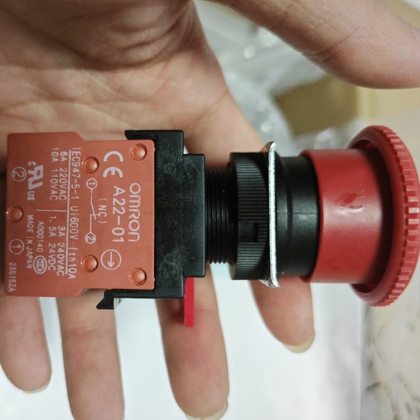 欧姆龙原装A22-01 现货