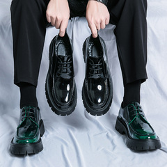 2024新款男士大頭皮鞋厚底系帶漆皮亮面休閒粗跟樂福鞋髮型師潮鞋