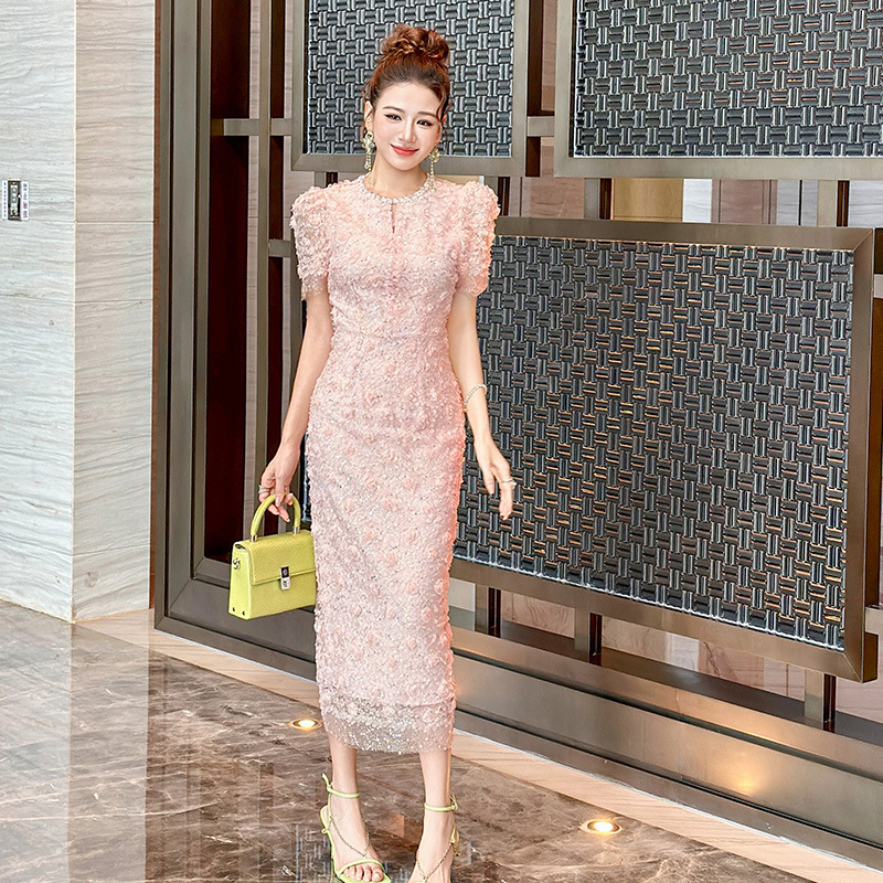 Round Neck Beaded Puff Sleeve Dress with 3D Rose Sequins, Waist-Cinching Slim Fit Pink Socialite Bodycon Gown Round Neck Beaded Puff Sleeve Dress with 3D Rose Sequins, Waist-Cinching Slim Fit Pink Socialite Bodycon Gown