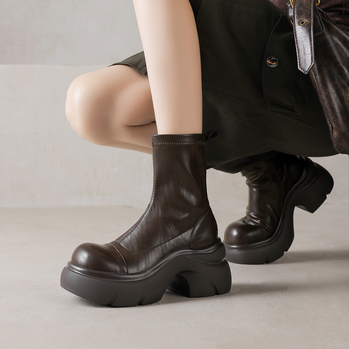 Boot nữ cổ thấp đế dày gót vuông co giãn da thật mùa thu đông — Lớp lót nhung màu nâu, nhung đen, Li đơn màu nâu, Lớp lót đơn màu đen