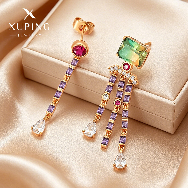 Xuping serie de cobre chapado 18k nicho de color aretes geométricos cuadrados bordes personales aretes al por mayor mujeres