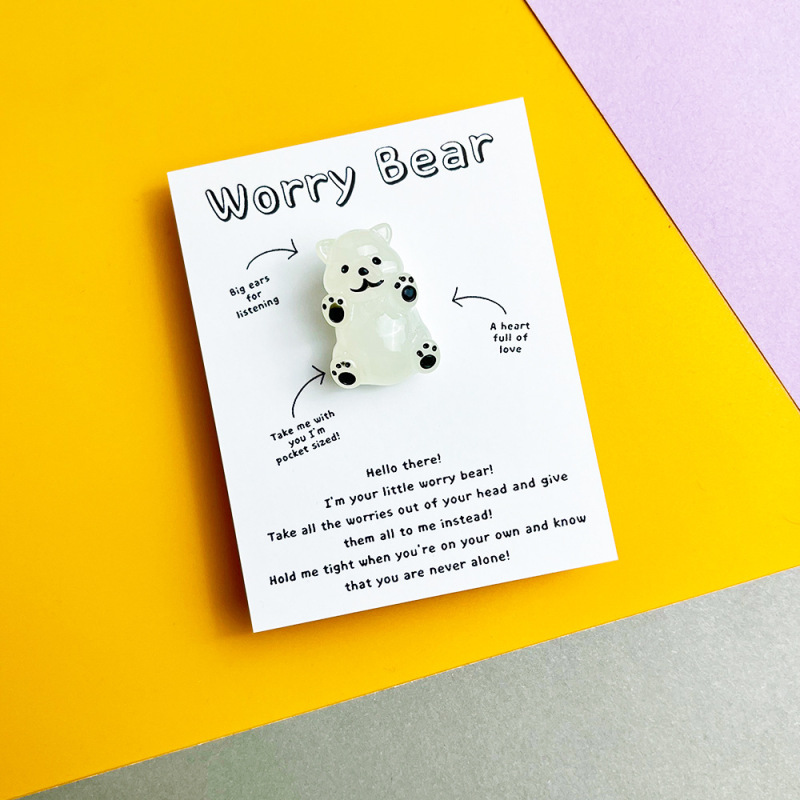 跨境Worry Bear 有趣担忧熊安慰卡 可爱夜光北极熊树脂口袋拥抱卡|undefined