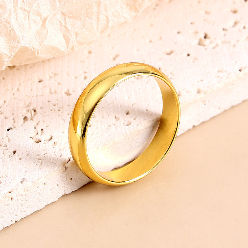 Plated Vacuum Glossy Ring Men's and Women's Engagement Couple's Ring Golden Aperture Niche Design Finger Ring Factory Outlet