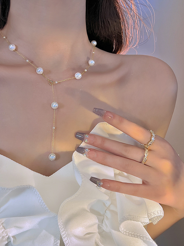 1 Stück Elegant Quaste Legierung Inlay Künstliche Perlen Frau Halskette display picture 2