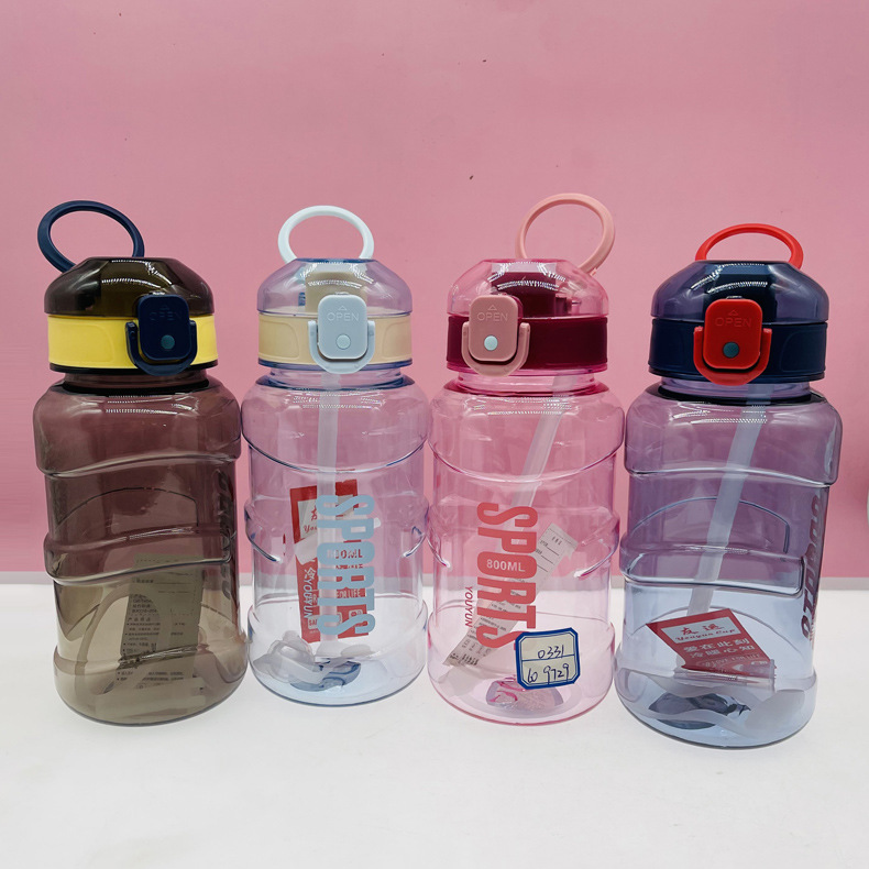 Youyun 0331 nueva red TAZA ROJA taza de plástico taza de bebida directa 800ml portátil Ton Cup portátil Estudiante Espacio Taza