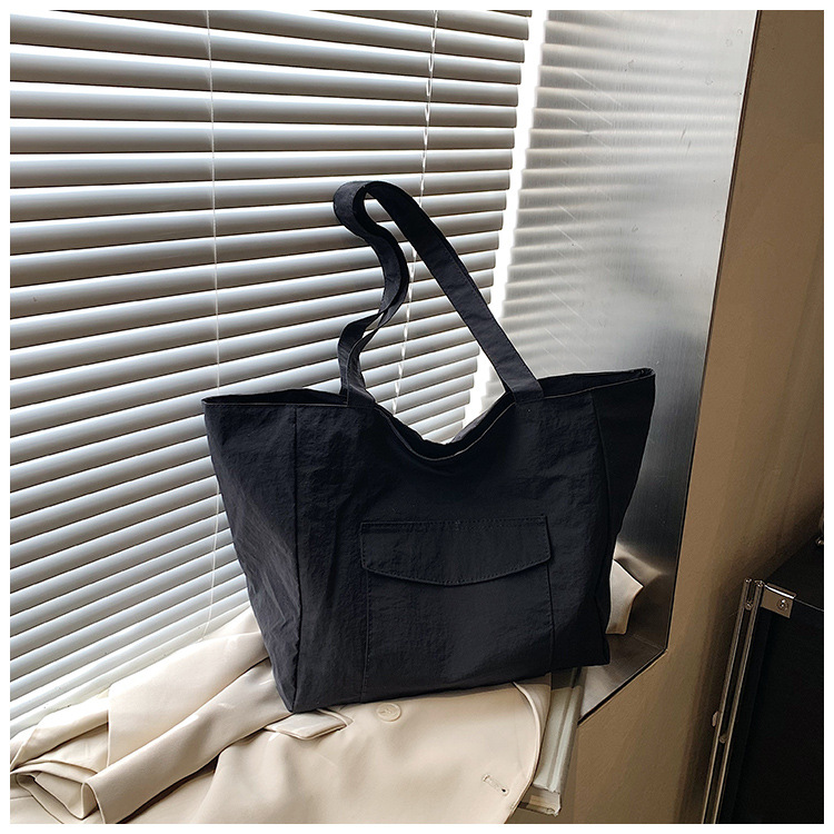 Cross-border laid-back style nylon bag for women 2025 new casual large-capacity shopping handbag, simple and lightweight single-shoulder bag undefined