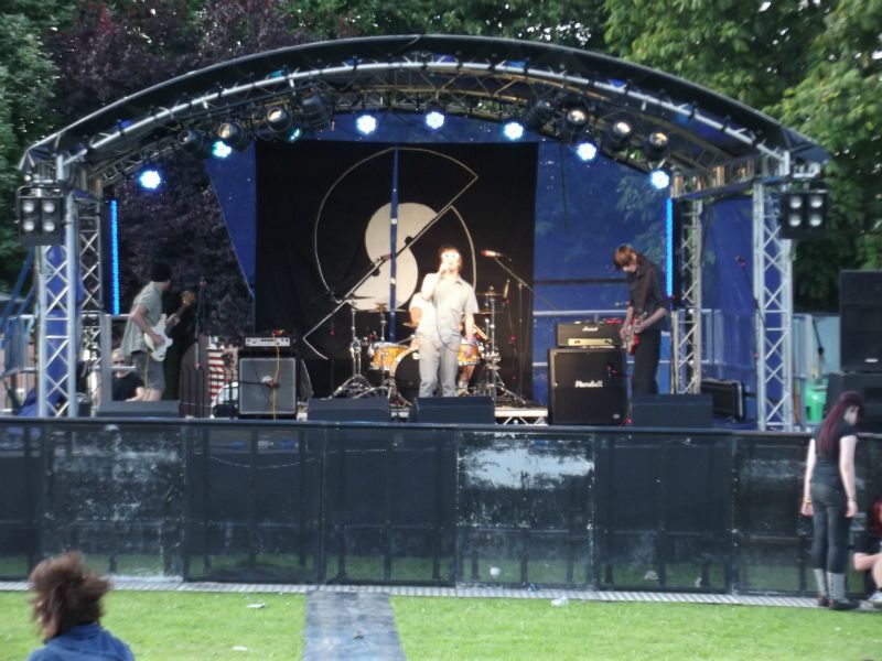 创笙外销custom款铝合金管材桁架 铝合金演出活动厂家直销螺丝架