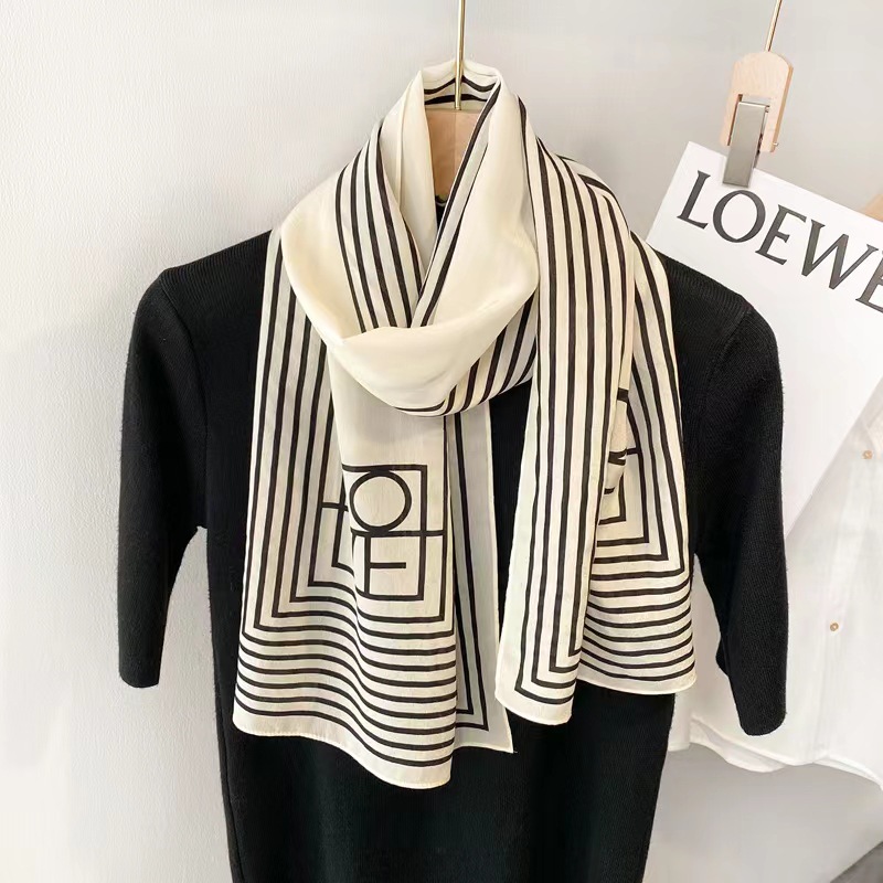 2433b14cb44284d80d0d73fba9627f