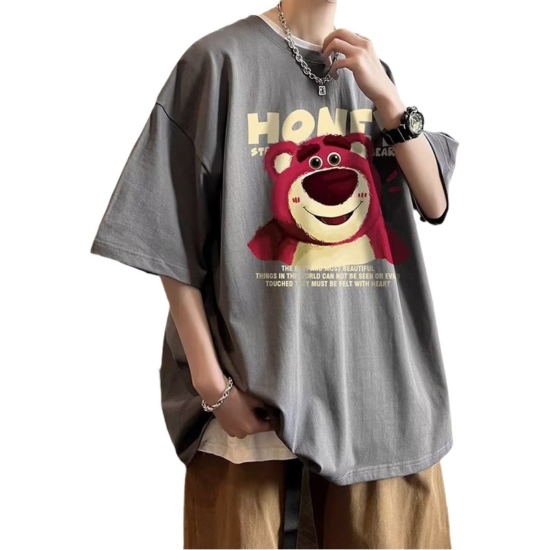 Hong Kong estilo Nueva camiseta de manga corta marca de moda de verano de los hombres fresa oso media manga camiseta americana retro suelta camiseta de los hombres de moda