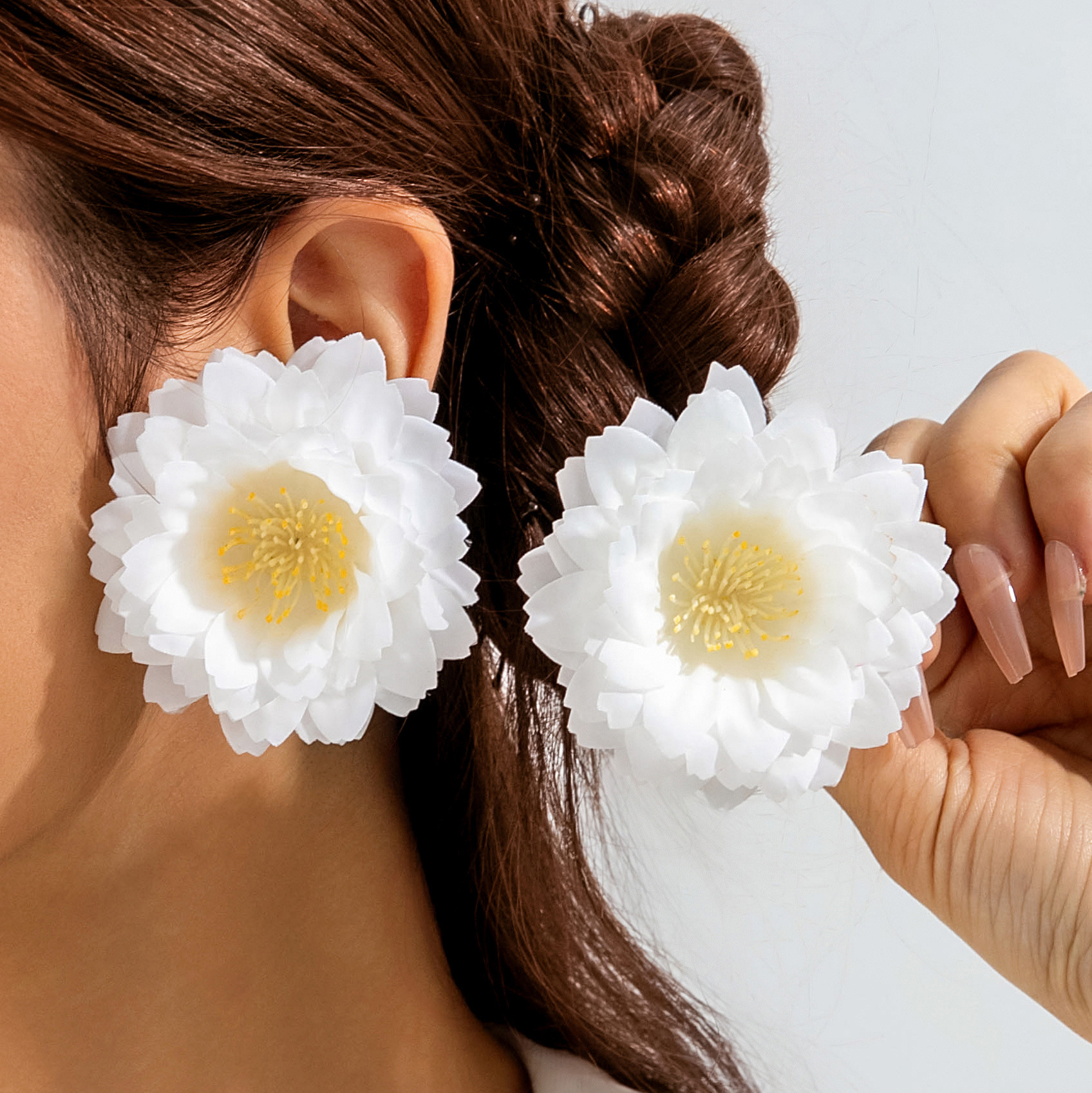 31356-ear-white-EP