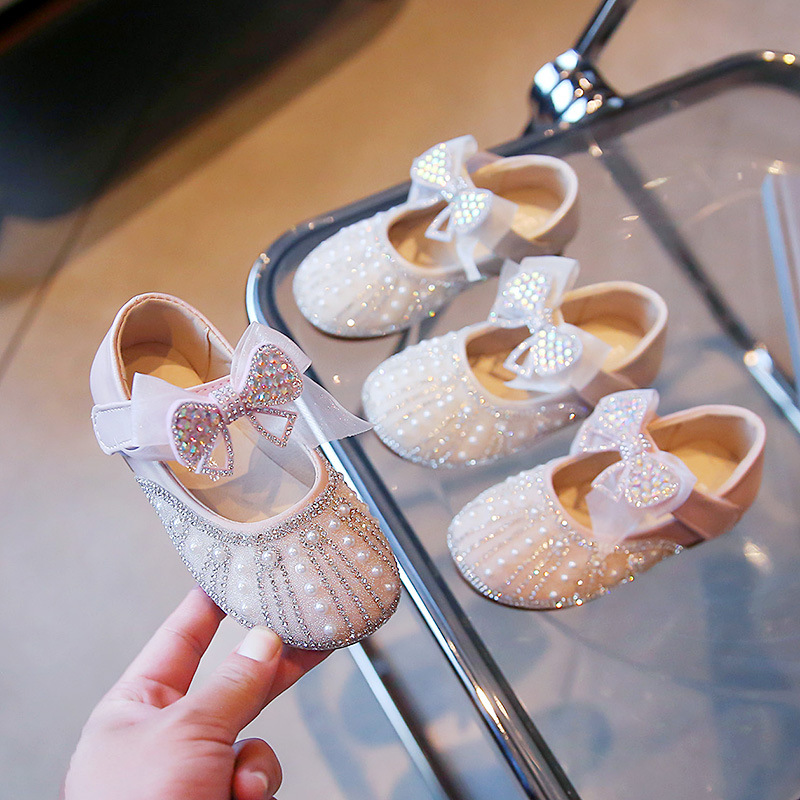 Girls 2024 Spring New Styline Performance Crystal Shoes Children Dance Shoes Princess Soft Bottom Bow Performance Shoes