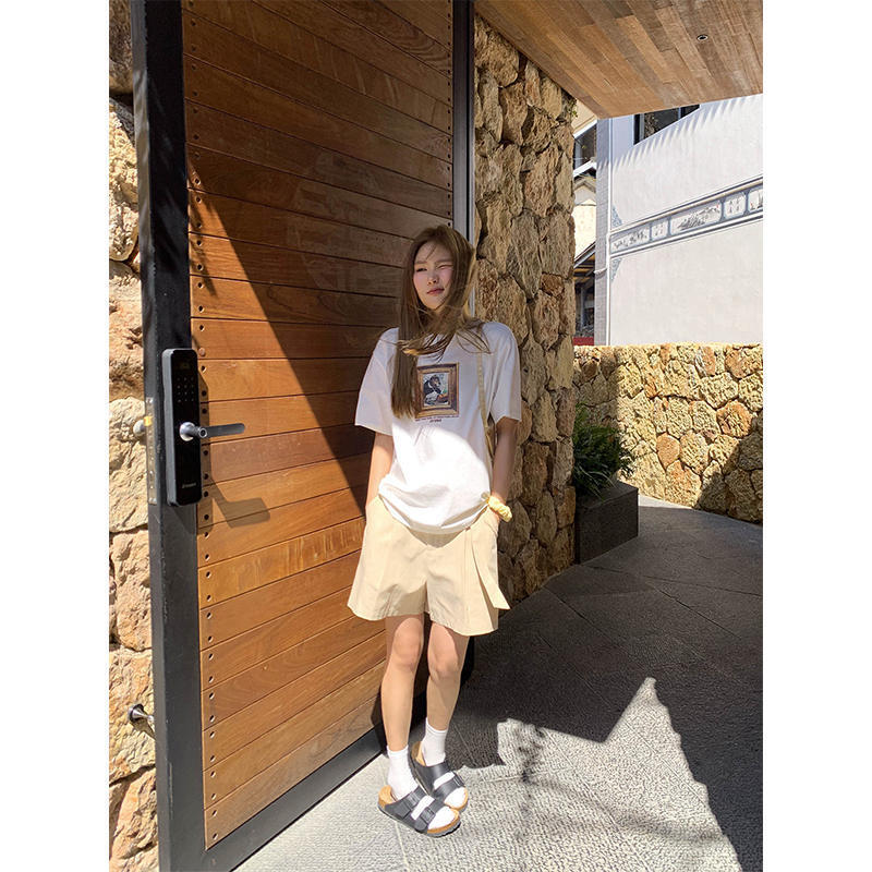 Women's Summer 2024 New Style High-Waisted Wide-Leg Pleated Loose Shorts with Fabric Belt