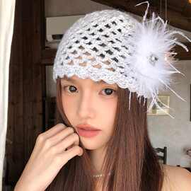 法式复古黑色羽毛手工编织针织帽女2025新款秋冬护耳显脸小包头帽