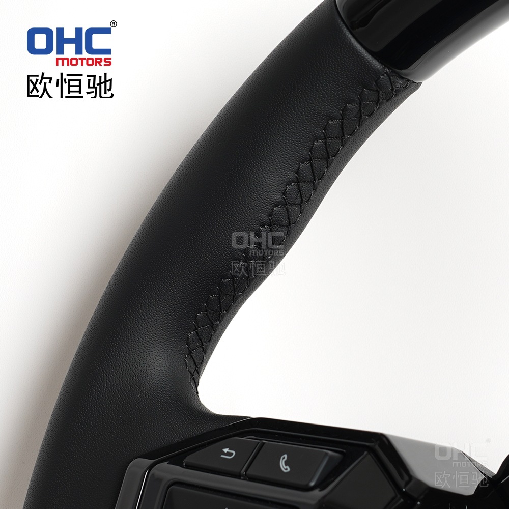 Popular Foreign Trade Item Suitable for All Toyota Models, Old to New Lc250 Prado Round-Bottom Steering Wheel Assembly