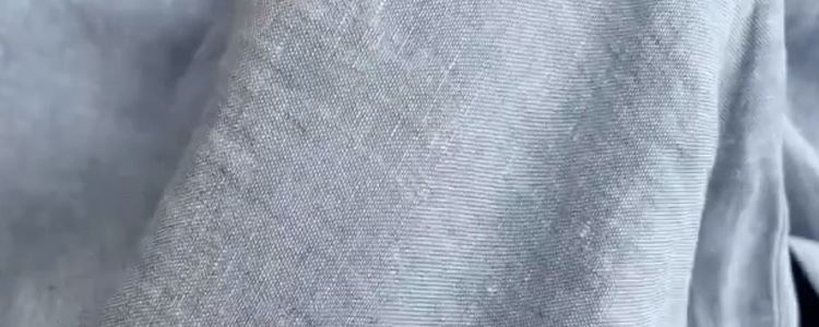 Completo donna con pantaloni a gamba larga e camicia grigio_voghion.com