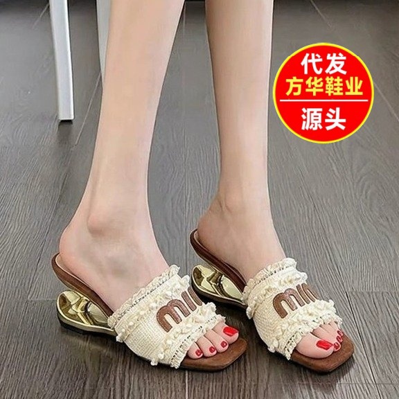 Zapatillas de letras de encaje de nicho francés para mujeres de verano 2026 nuevas zapatillas de alto nivel con pendiente de dedo abierto image 1