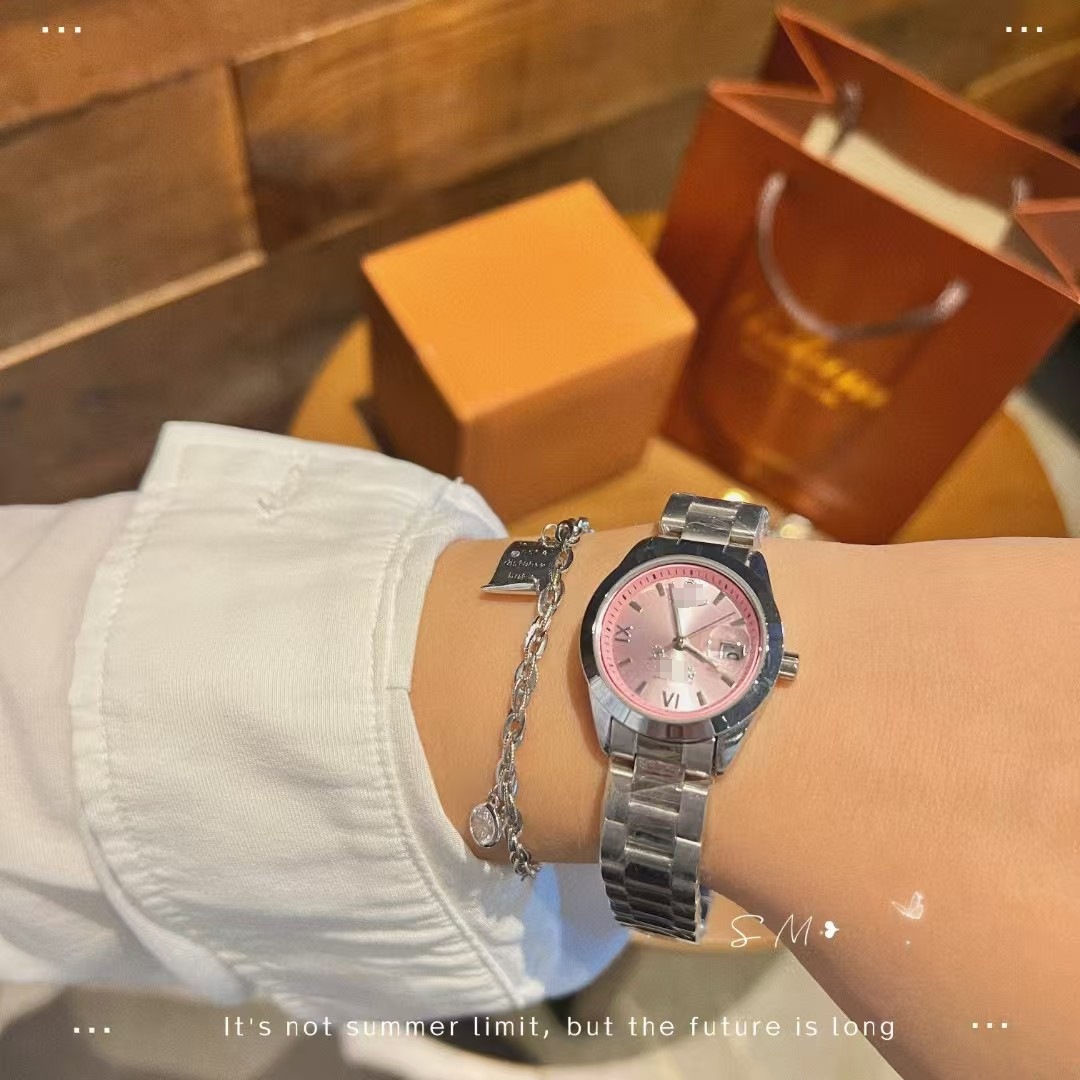 Fashion Watch West Tai Vv Women's Watch with Steel Band Ice Blue Couple Model Quartz Watch Xiaohongshu Women's Watch New Model