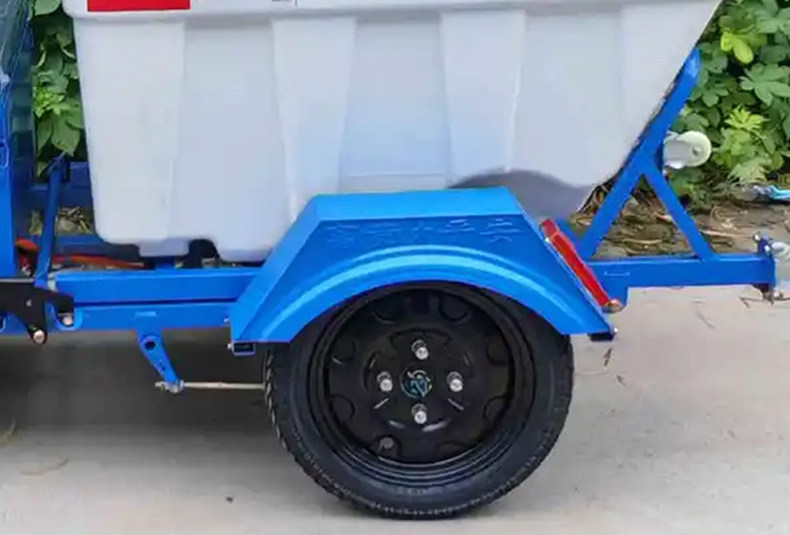 Electric Leisure Sanitation Vehicle Rear Wheel Mudguard, Iron Widened Corrosion-Resistant Mudguard, Tricycle Mudguard Left and Right Accessories