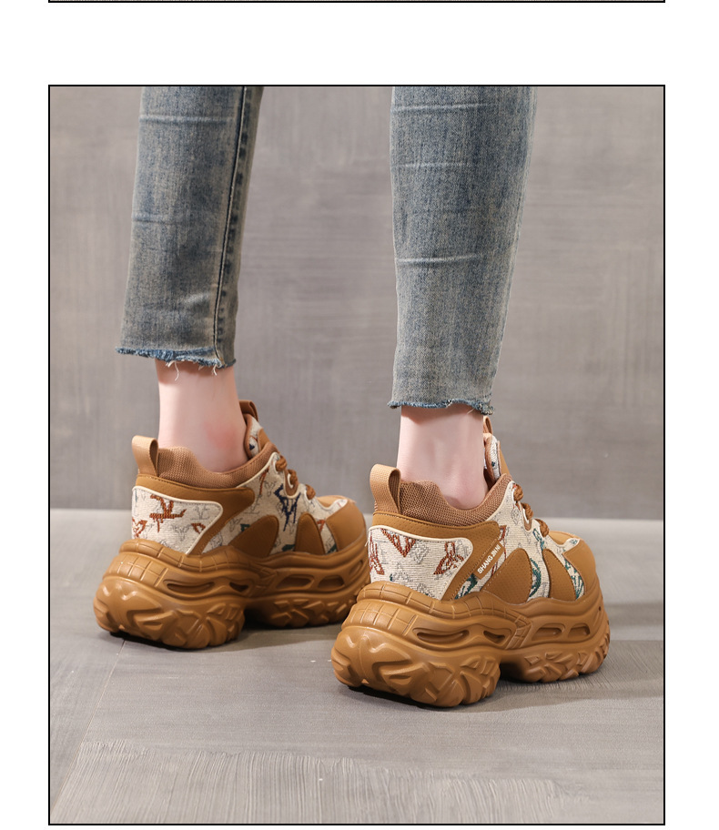 Giày sneaker nữ đế dày tăng chiều cao phong cách daddy — Trà sữa màu chi tiết 13