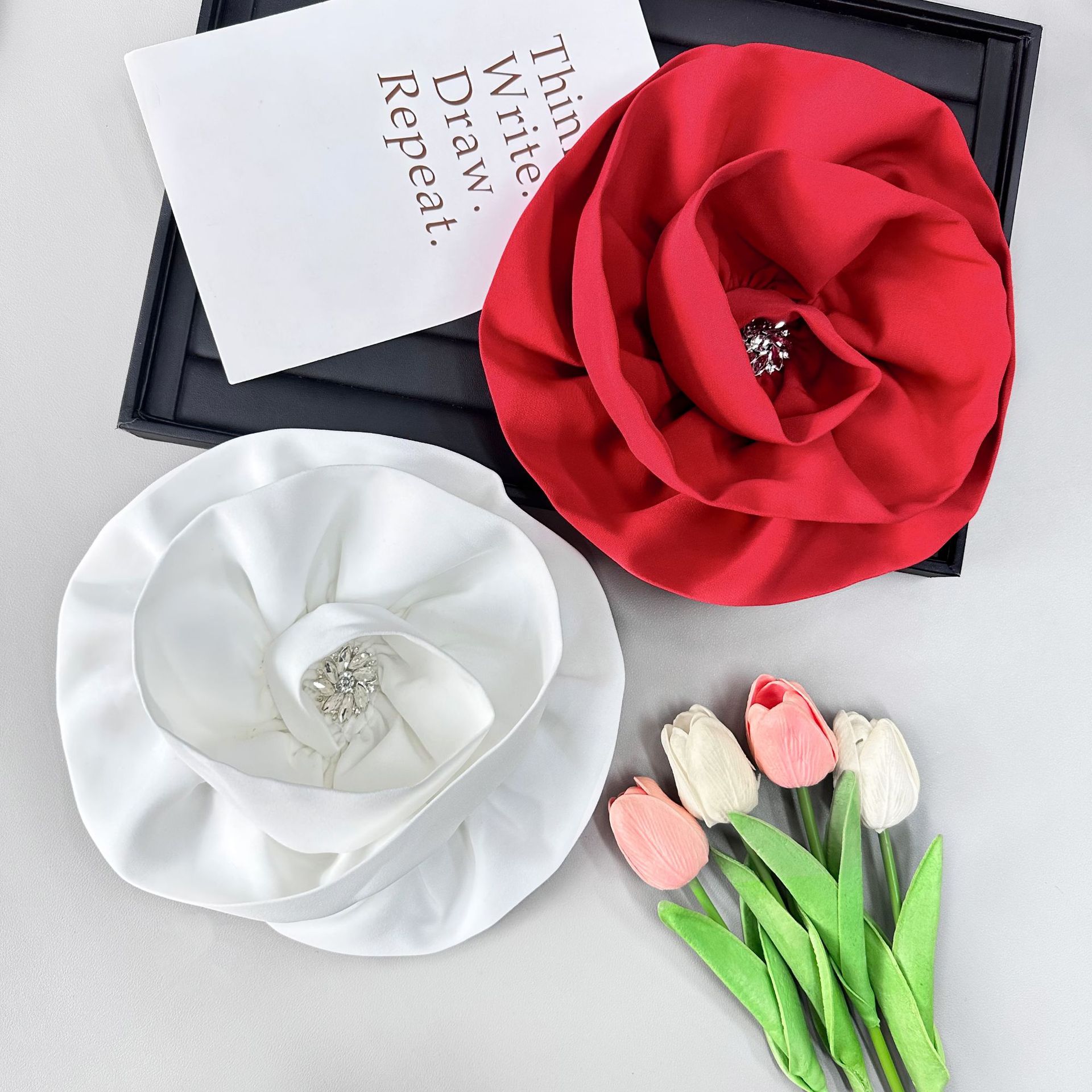 Tejido a mano transfronterizo de Europa y Estados Unidos irregular ropa de flores grandes vestidos toques de cabello accesorios de decoración de bolsas image 3