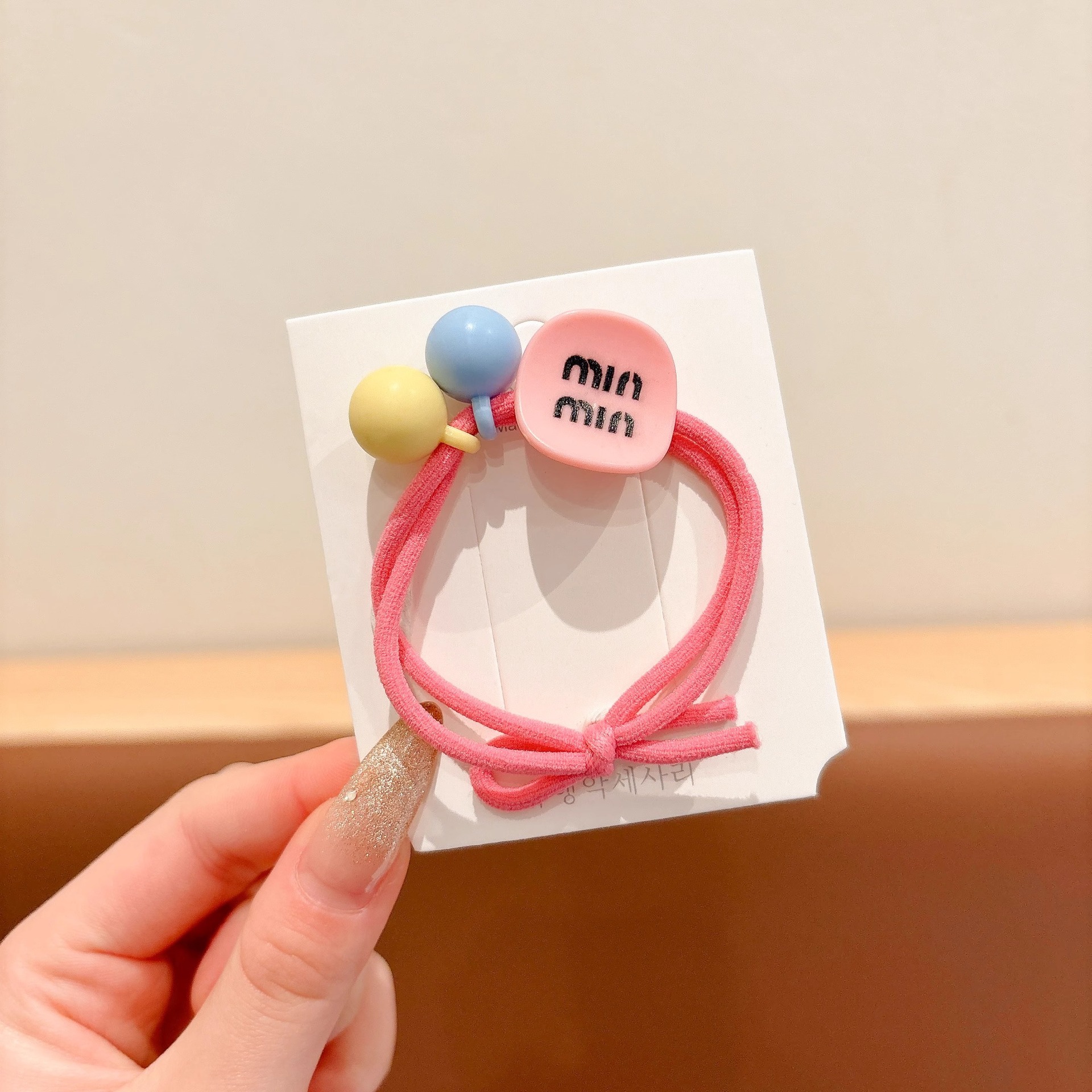 2025 nueva mariposa cuerda de cabello niñas atadas bolas correa de cabello no daña cabello alto valor de la cara cuerda de cabello joyería para el cabello de niña