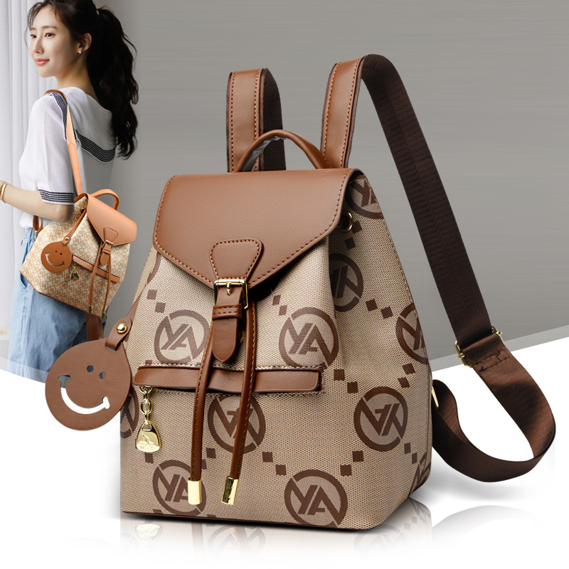 Mochila de mujer 2025 nueva moda versátil mochila de cuero suave de gran capacidad mochila de viaje casual mochila de alto valor