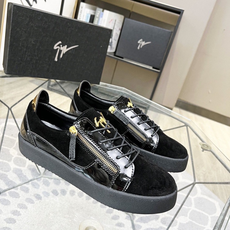 Other Board Shoe Low Black Gold