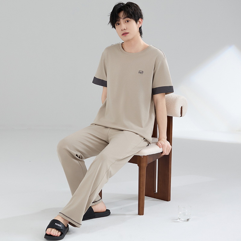 Pijamas de hombre verano algodón puro 2025 nuevo verano fresco algodón fresco pantalones de manga corta se pueden usar al aire libre traje de servicio a domicilio