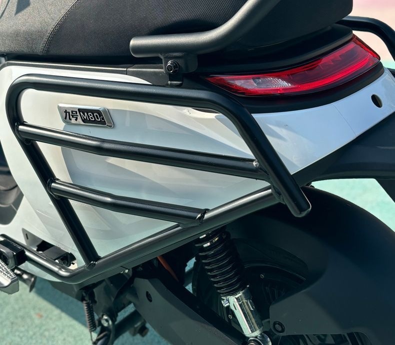 No.9 M395cmax Flash Rider Guardrail, No.9 M95C+ Electric Vehicle m3 Bumper, Anti-Collision Frame, Rear Cargo Rack Accessories