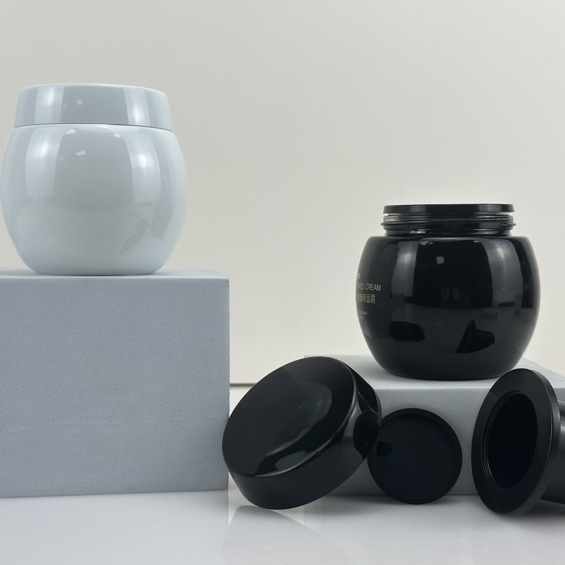 In-Stock Packaging Material Black Bandage 614 Bottles 100g Cream Bottle 50g Helena Rubinstein Same Style Hr Mask Glass Bottle