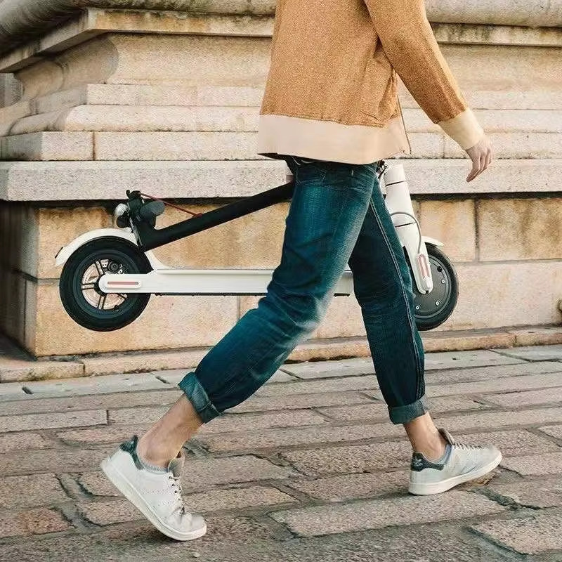 Overseas Warehouse Electric Scooter for Adults, Folding Manufacturer Direct Sale, 8.5inch Scooters in Stock