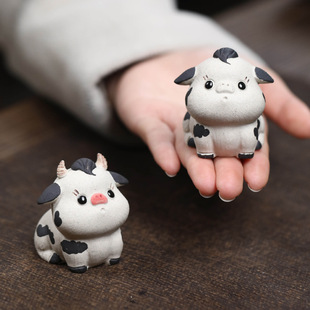 Purple Clay Tea Pet Cow Ornaments Zodiac Cow Sculpture Creative Tea Set Tea Play Home Tea Ceremony Accessories Can Be Raisable Decoration