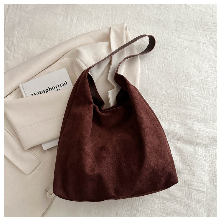 Large-Capacity Retro Frosted Handbag for Women, New Autumn and Winter Suede Shoulder Bag, High-Quality Texture Commuter Tote Bag