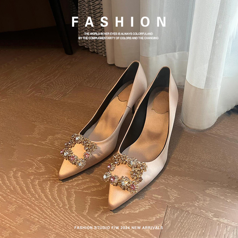 Genuine Leather Sheepskin Women's Shoes, Wedding Shoes, Pointed Toe High Heels, Satin-Like Rhinestone Stiletto Heels, High-End Shallow Mouth Single Shoes, Women's Version with Square Buckle, Soft Genuine Leather Sheepskin Women's Shoes, Wedding Shoes, Pointed Toe High Heels, Satin-Like Rhinestone Stiletto Heels, High-End Shallow Mouth Single Shoes, Women's Version with Square Buckle, Soft