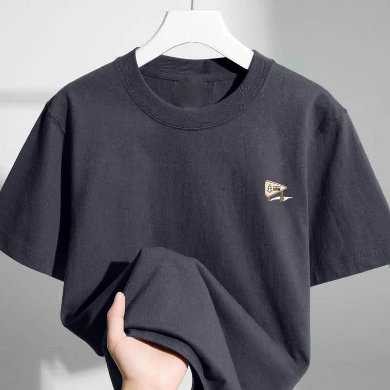 Special price pick-up 2025 new summer men's short sleeve T-shirt round neck handsome casual Joker top sweatshirt