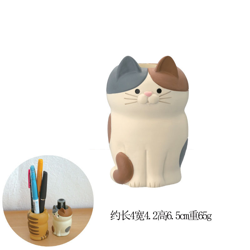 앉아있는 고양이 펜 홀더