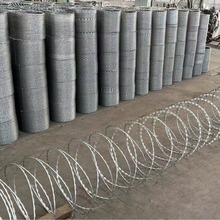 监狱钢网墙看守所密纹护栏网巡视道加密防爬网金属防攀爬隔离网