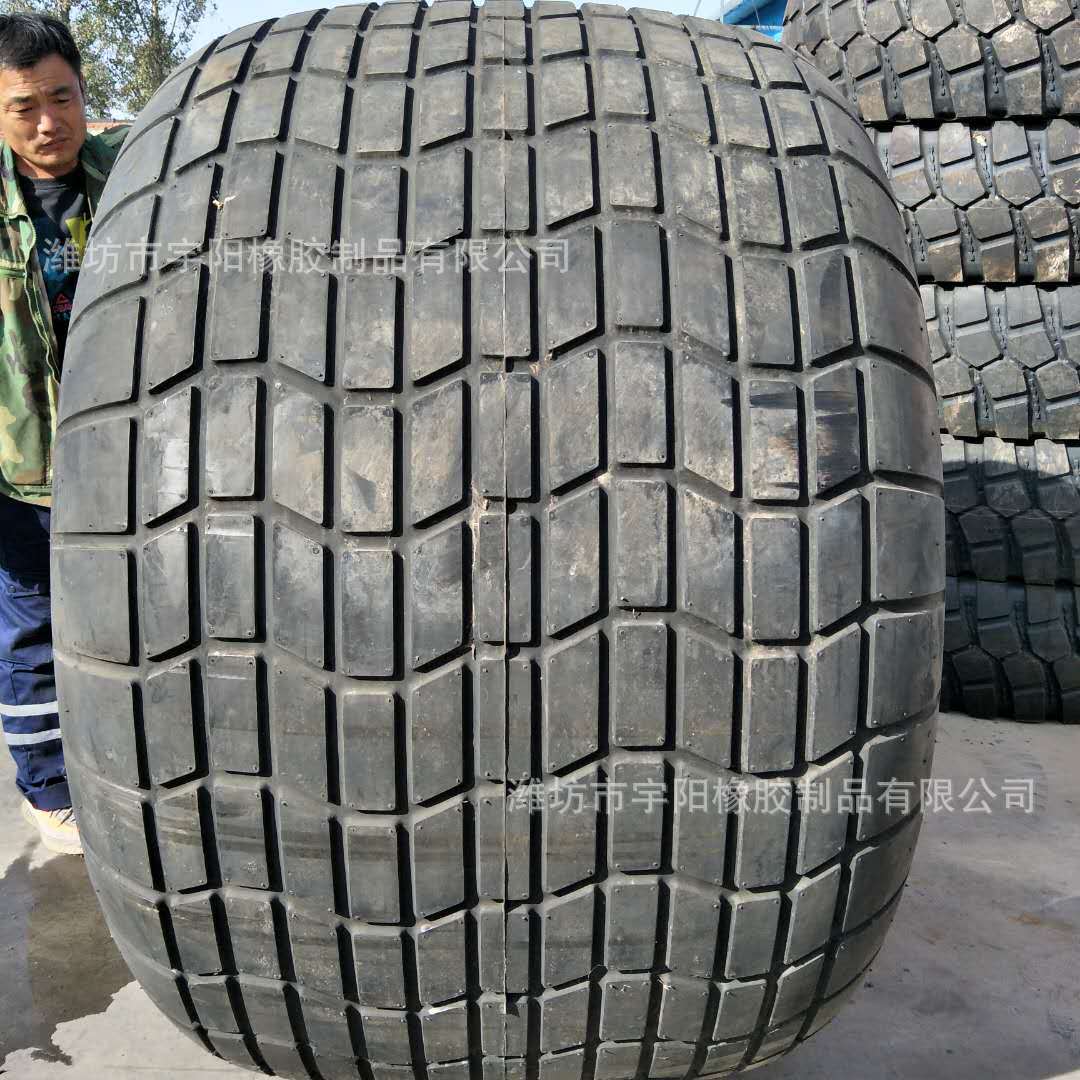 66x44.00-25 异型工程胎 沙漠震源车轮胎 宽基轮胎