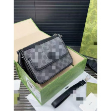 ��Ʒ�|�¿�С�����r�Џ͹����C��б����]����μ�����Ͱ���Ůͬ