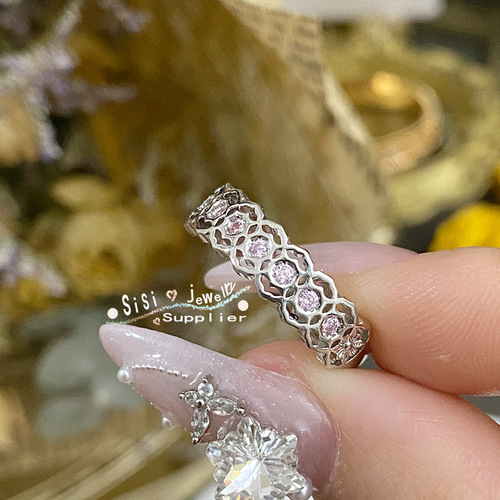 SIsi Lace Honeycomb Snowflake Gemstone Ring Vintage Gold Plated Curved Brushed Zirconia Ring Stackable