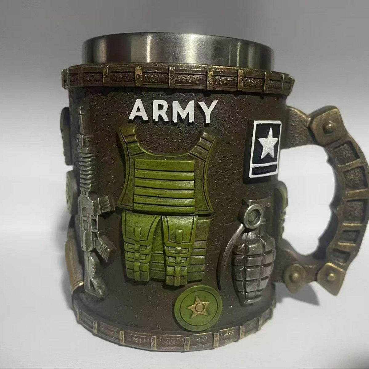 Taza de chaleco antibalas (tamaño pequeño con boca levantada)