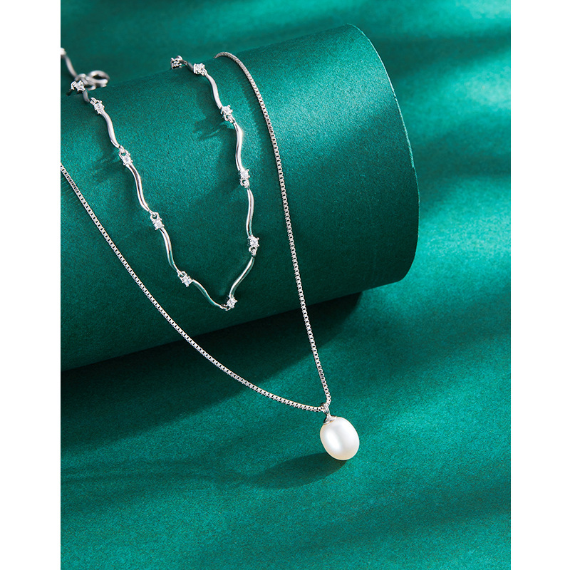 Collar apilado de perlas de agua dulce para mujeres 925 Luz de plata de ley nicho de lujo elegante de alto grado de doble capa accesorios de cadena de clavícula