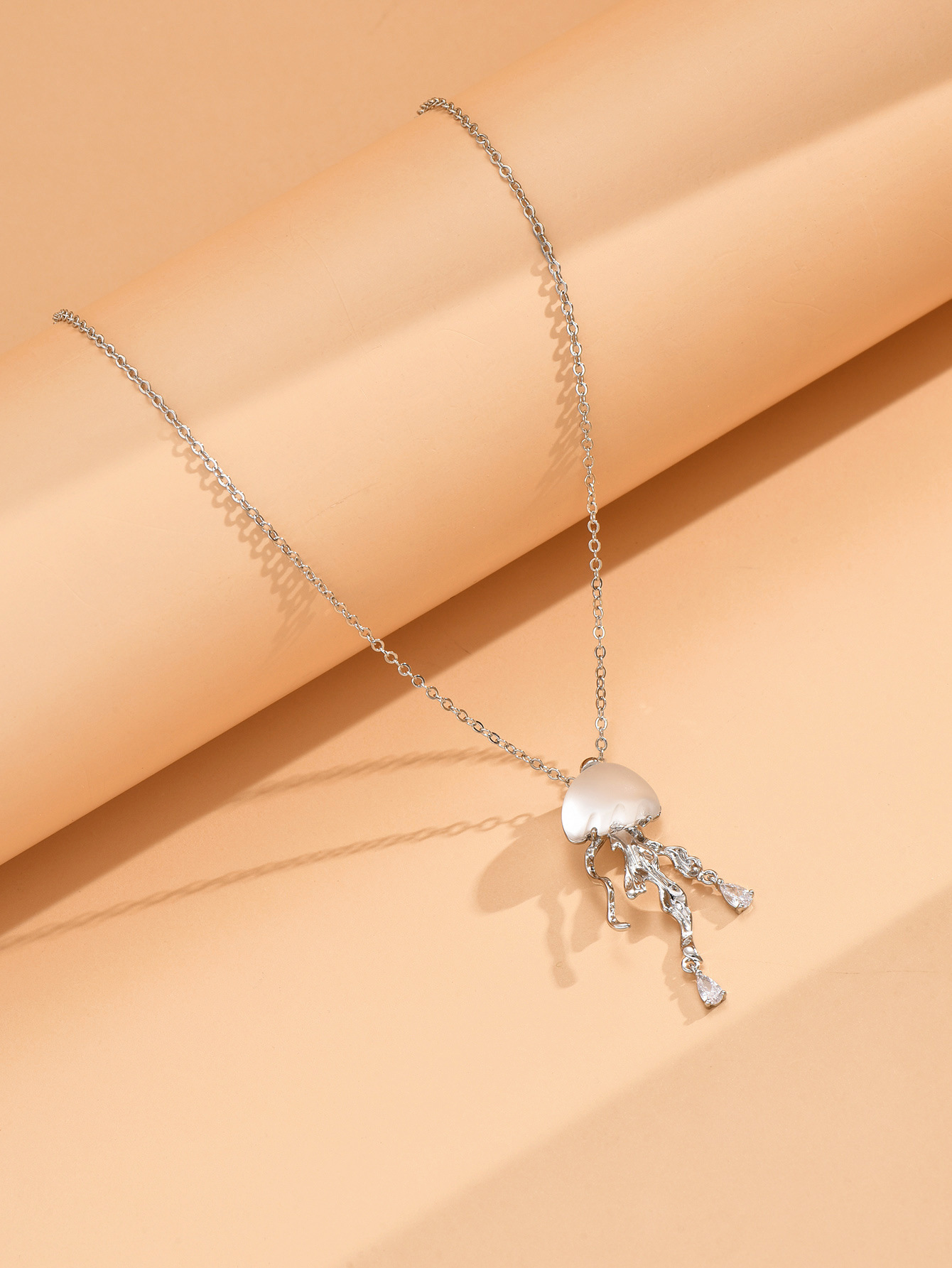 Colar de pérolas magnético de luxo para mulher gargantilha elegante_voghion.com