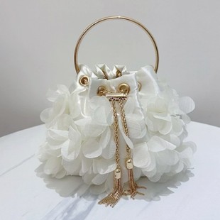 �羳���W�����θ�y���Aˮ��b������Ůʿ�r�К��|�������ð�