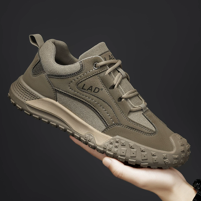 Мужские рабочие ботинки 2025 года, новые, удобные и универсальные, сетчатые повседневные туфли, мужские осенние нескользящие износостойкие рабочие туфли